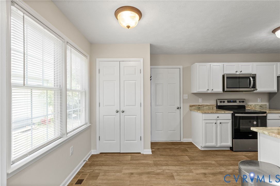 313 3rd Street Colonial Beach, VA 22443 - Photo 8 of 43