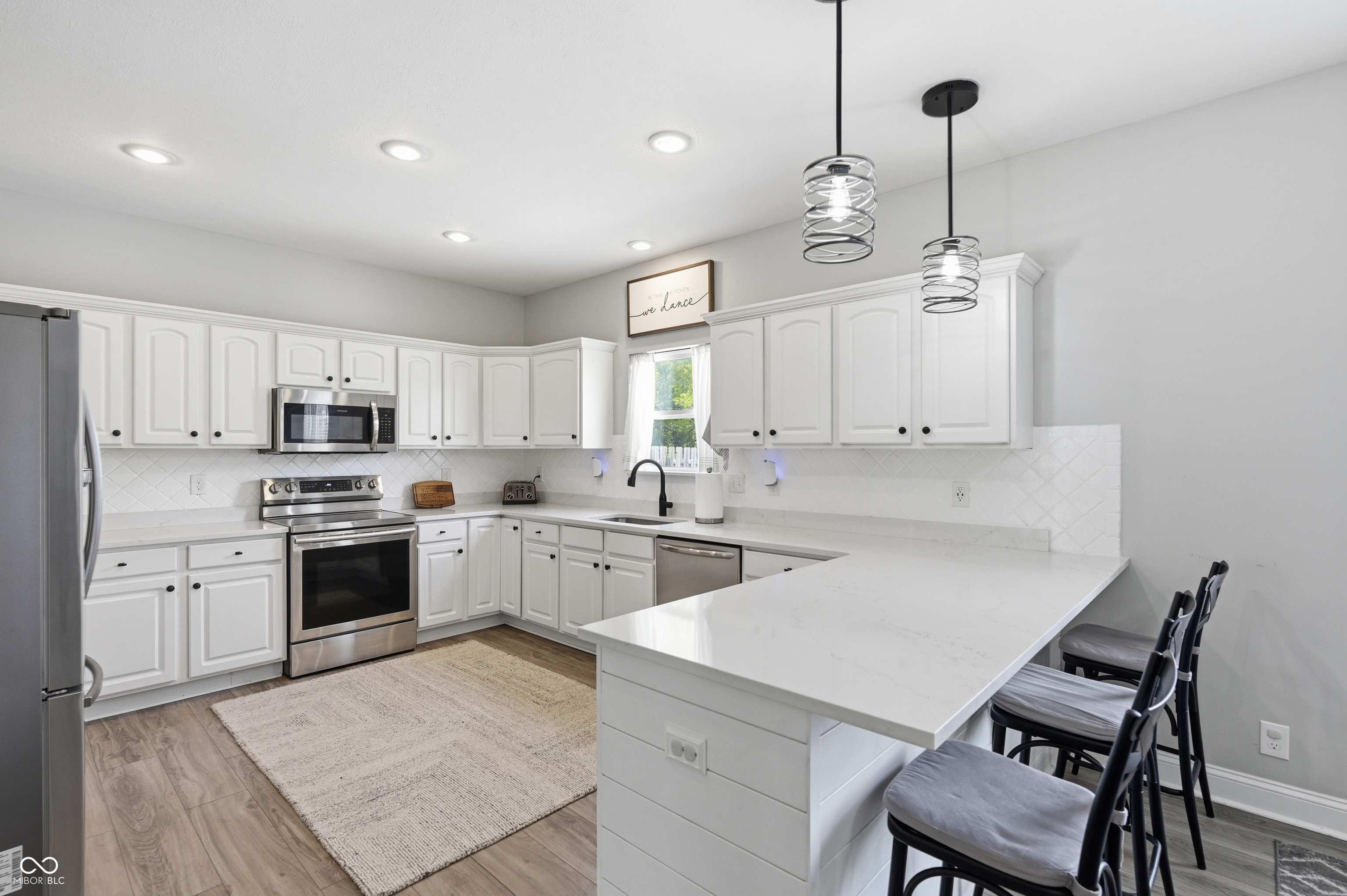 11093 Ragsdale Place Fishers, IN 46037 - Photo 12 of 47 Gallery Image 12