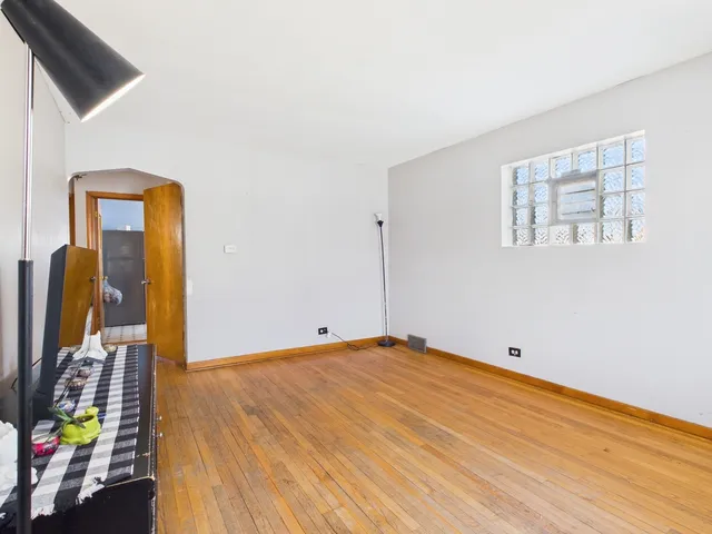 $285,000 | 4312 Wenonah Avenue, Stickney, IL 60402