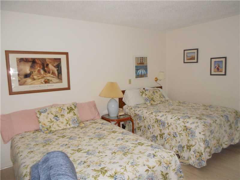 1762 Post Road, Unit 239 Wells, ME 04090 - Photo 10 of 13 Bedroom.