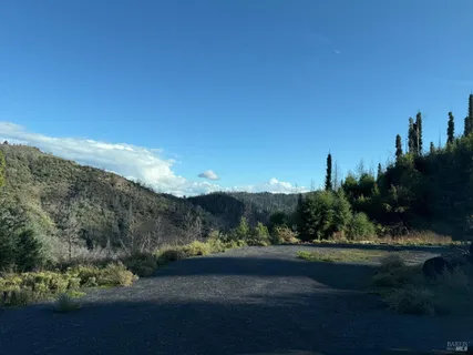 $798,000 | 9451 Mill Creek Road, Healdsburg, CA 95448