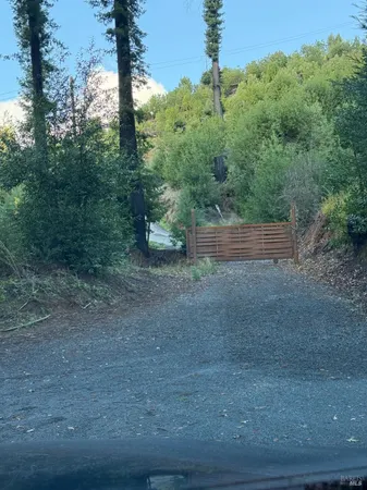 $777,000 | 9451 Mill Creek Road, Healdsburg, CA 95448