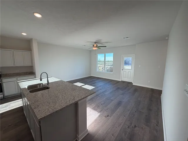 $285,600 | 116 Hejl Drive, Caldwell, TX 77836