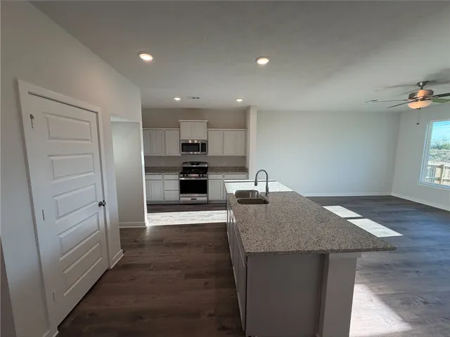 $285,600 | 116 Hejl Drive, Caldwell, TX 77836