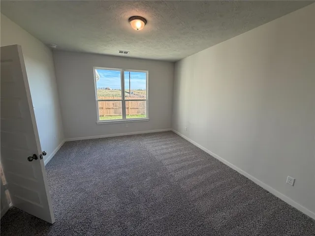 $285,600 | 116 Hejl Drive, Caldwell, TX 77836