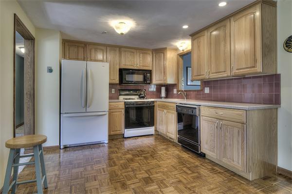 7 Baniulis Road Billerica, MA 01821 - Photo 18 of 30 Gallery Image 18
