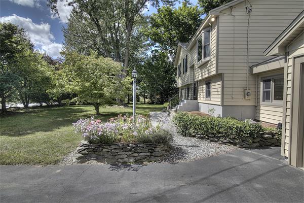 7 Baniulis Road Billerica, MA 01821 - Photo 4 of 30 Gallery Image 4