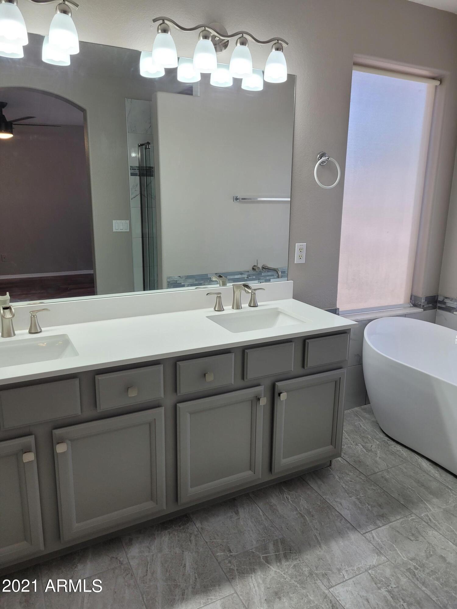 521 West St John Road Phoenix, AZ 85023 - Photo 13 of 17 Master bathroom new vanity