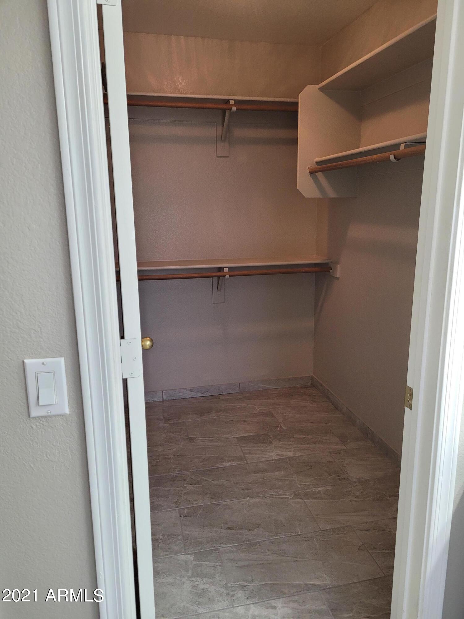 521 West St John Road Phoenix, AZ 85023 - Photo 15 of 17 Master walk in closet