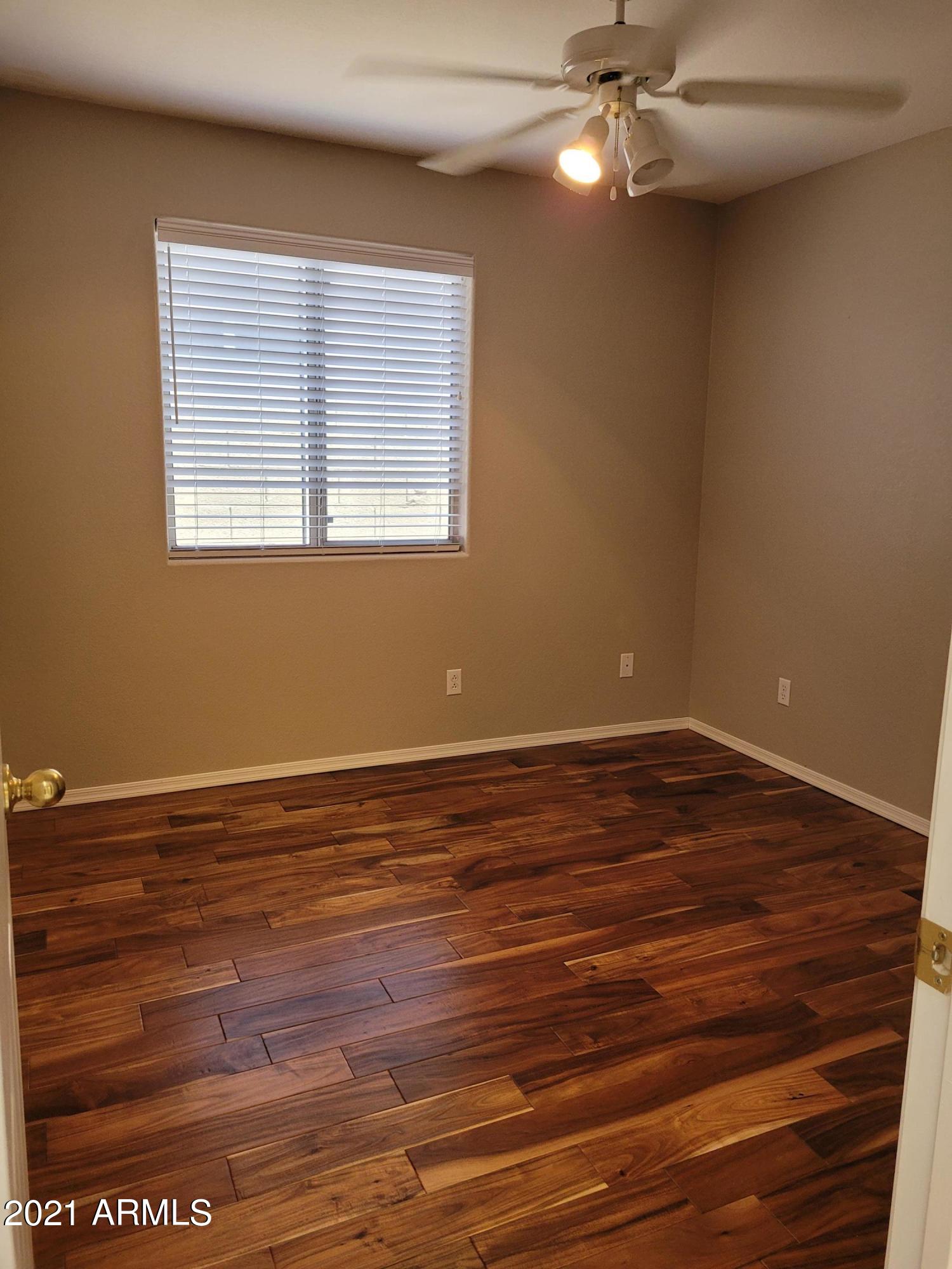 521 West St John Road Phoenix, AZ 85023 - Photo 7 of 17 Bedroom3
