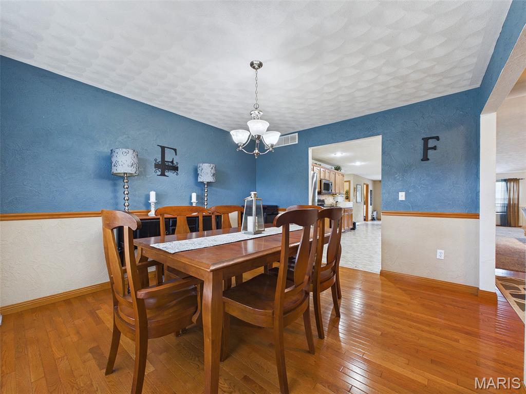 3509 Steinberg Farm Road Swansea, IL 62226 - Photo 9 of 59