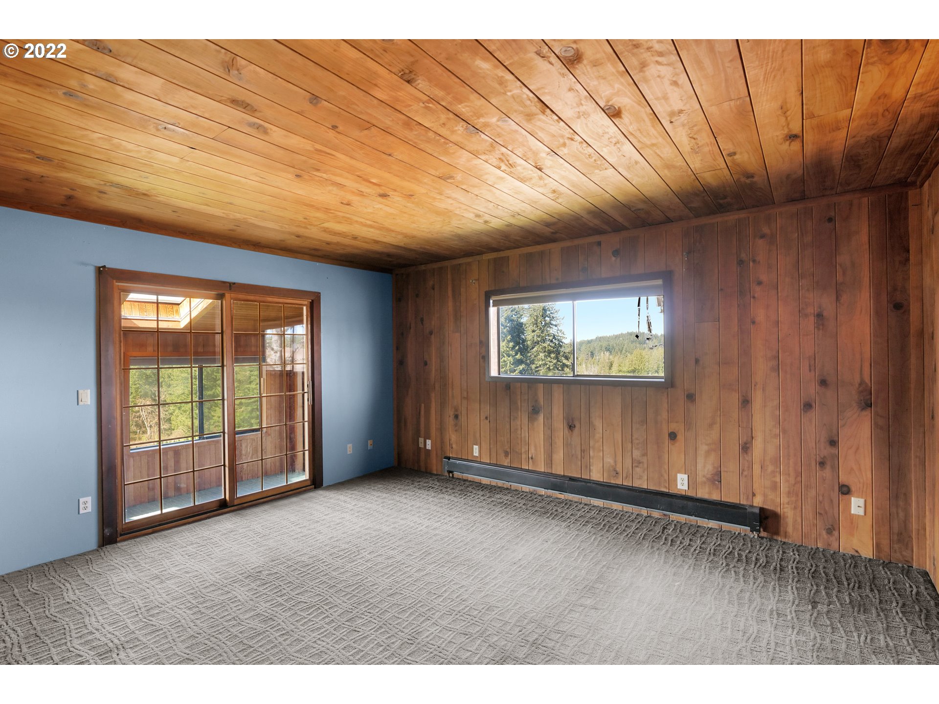 25861 South Larkin Road Beavercreek, OR 97004 - Photo 16 of 32 an empty room with windows