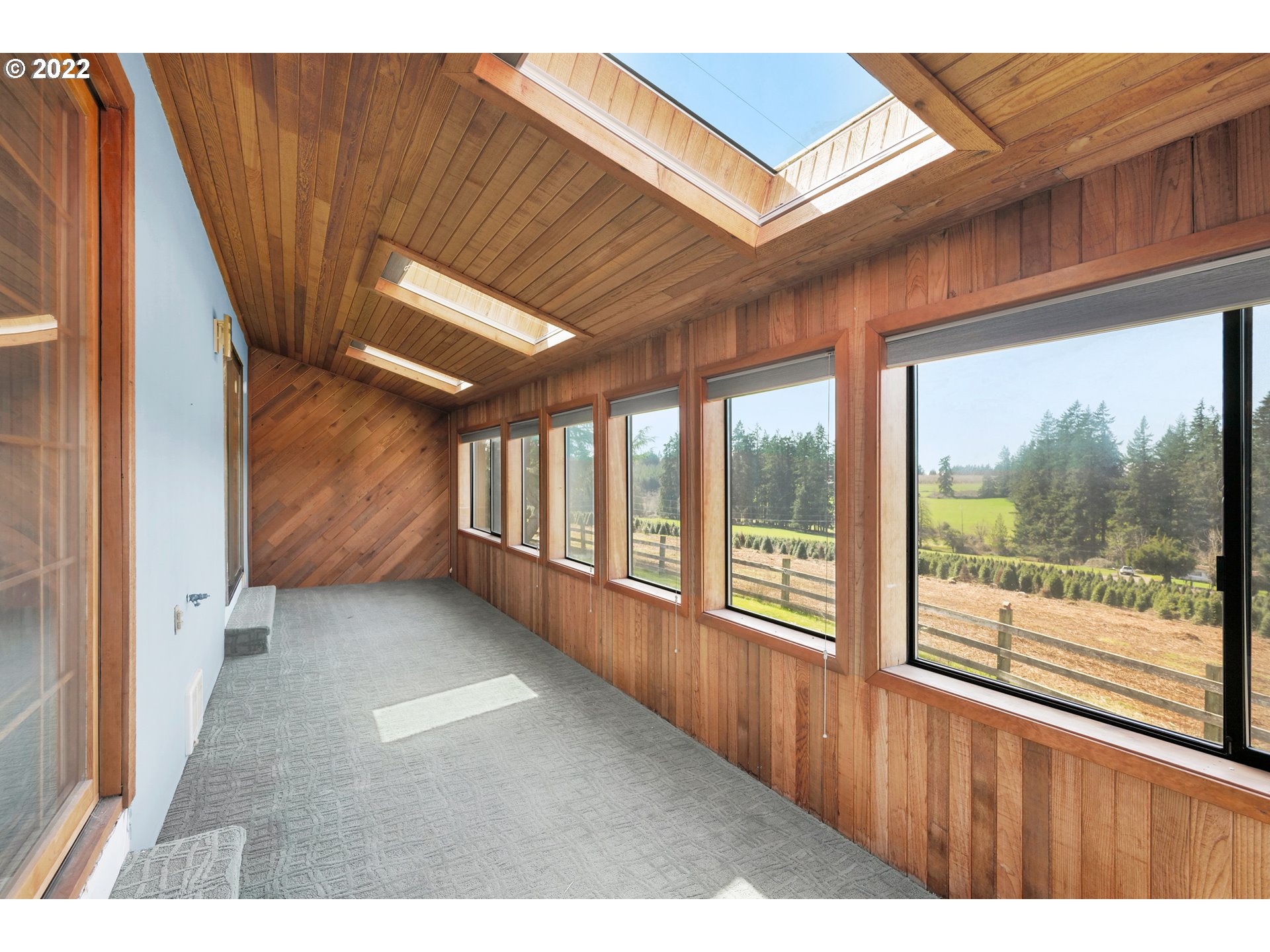 25861 South Larkin Road Beavercreek, OR 97004 - Photo 18 of 32 a view interior of a house with wooden floor