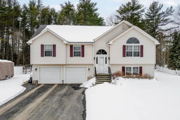 $439,000 | 41 Bowdoin Drive, Brewer, ME 04412