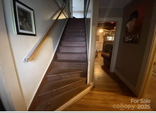 298 Speedwell Road Cullowhee, NC 28723 - Photo 11 of 20 a view of entryway