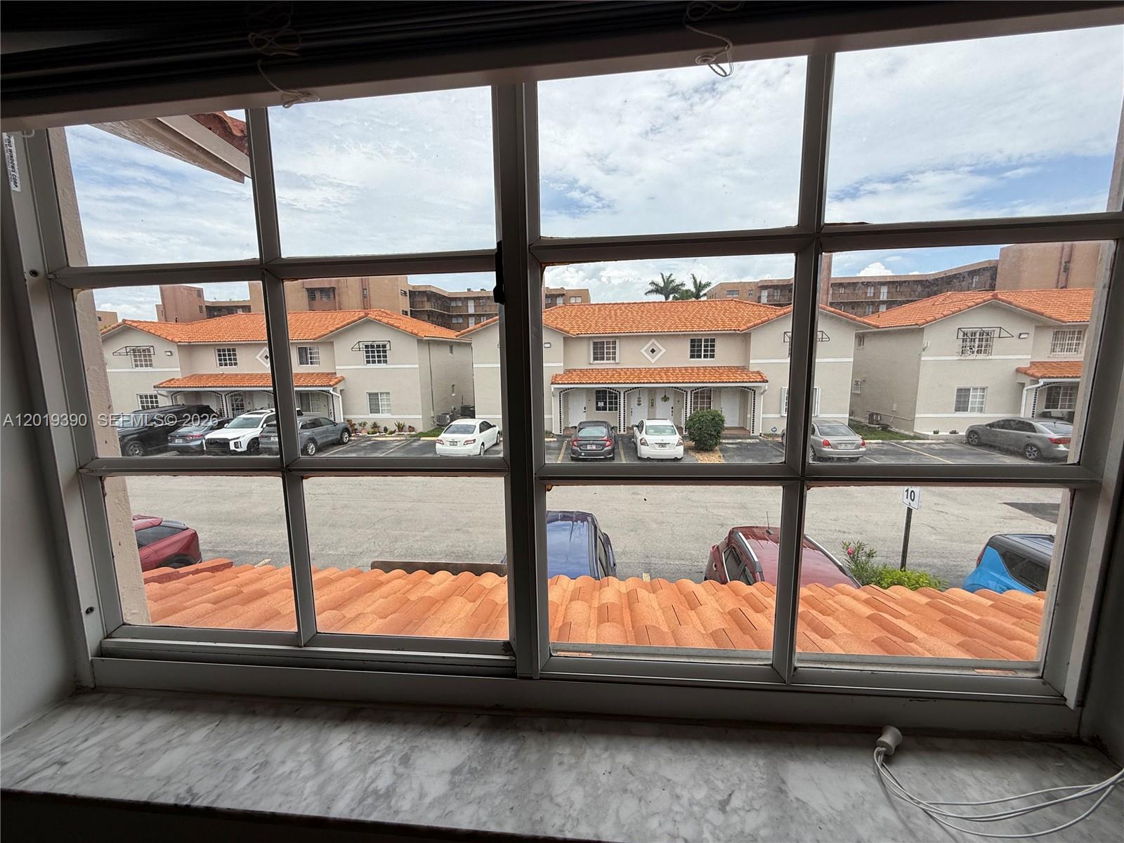 10101 West Okeechobee Road, Unit 9202 Hialeah Gardens, FL 33016 - Photo 15 of 32