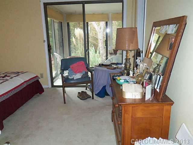 19029 Kailua Circle Tega Cay, SC 29708 - Photo 8 of 11 Gallery Image 8