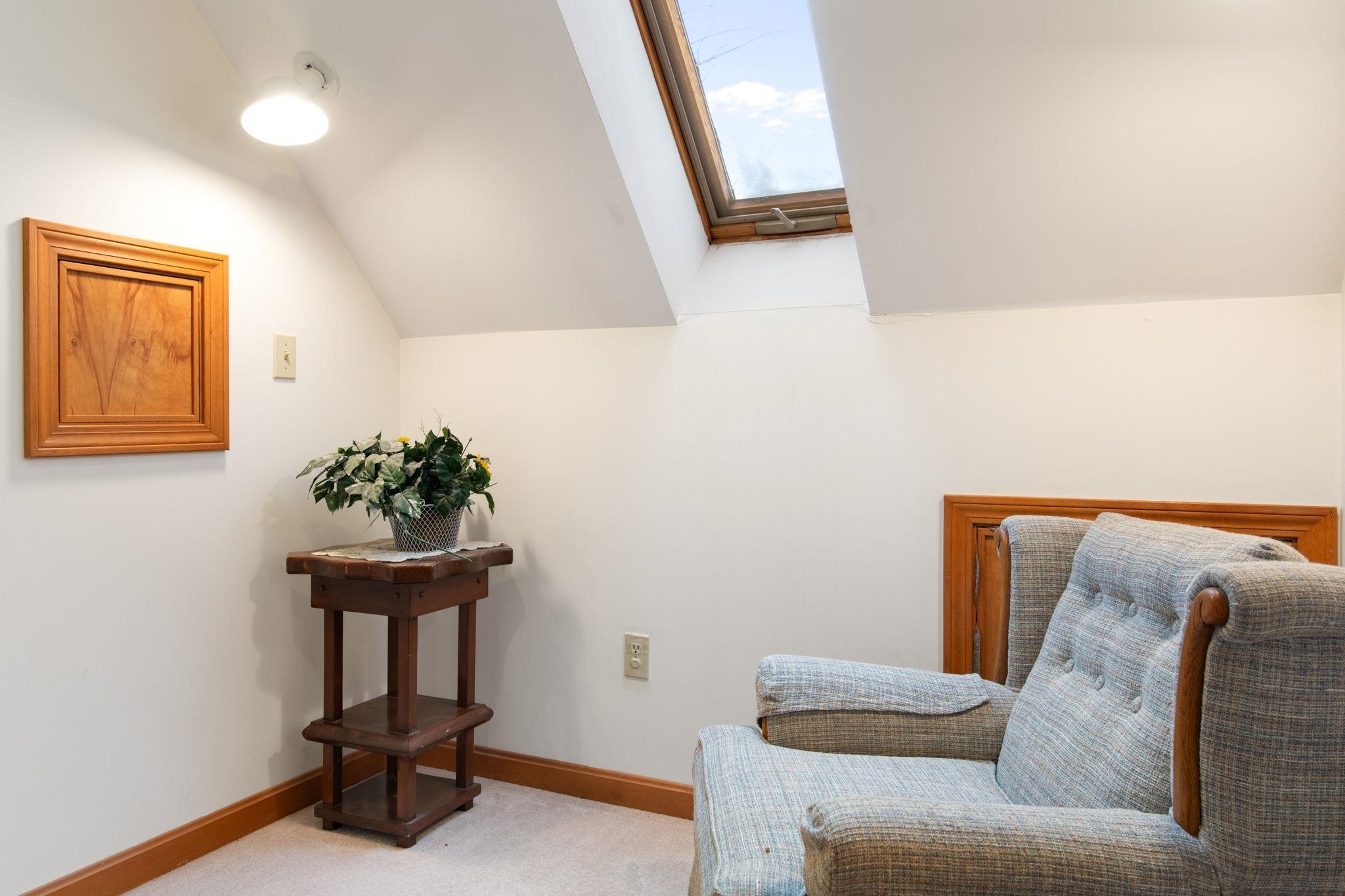 952 Eureka Road Springfield, VT 05156 - Photo 9 of 19