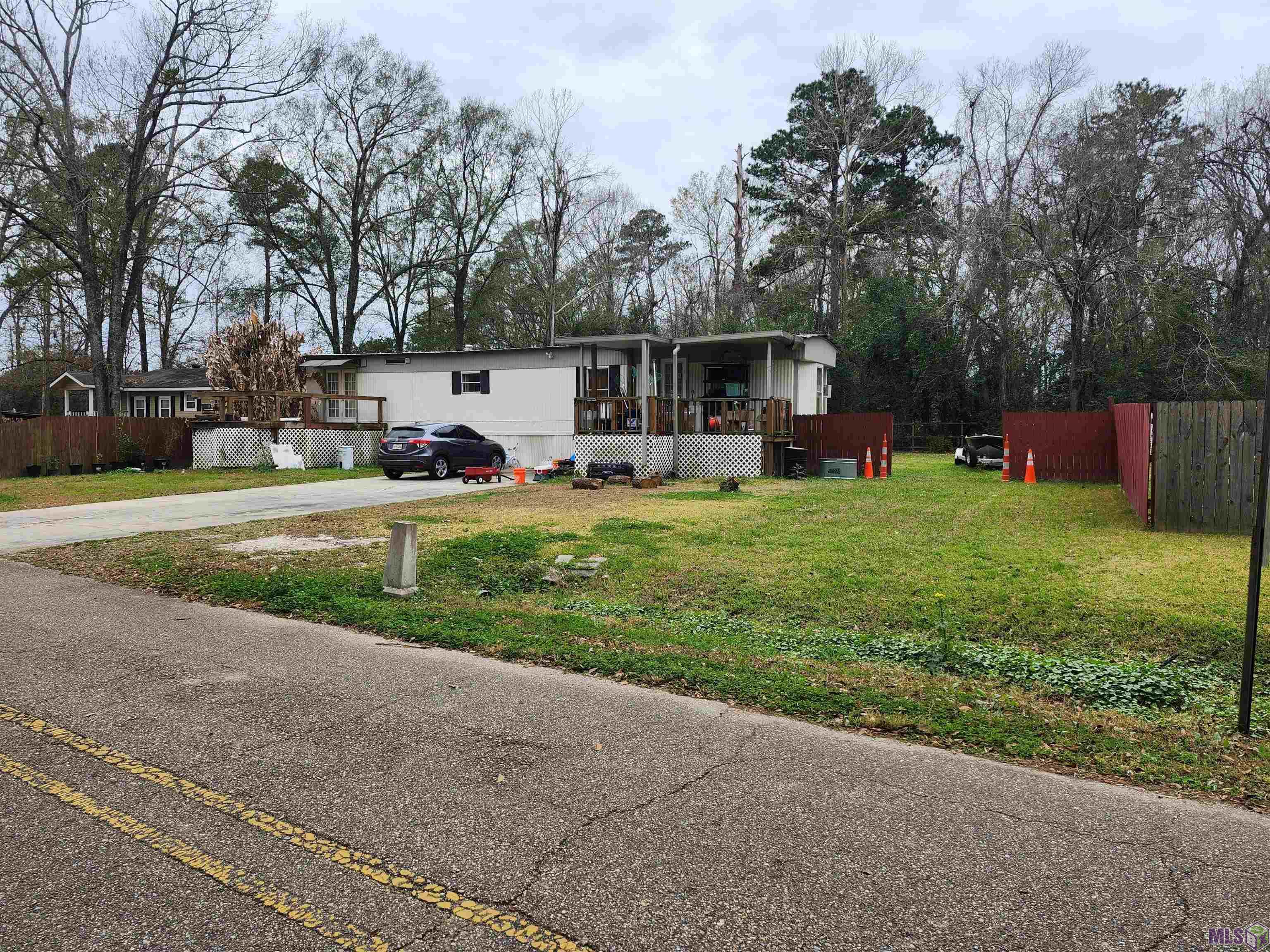 18705 Ducros Road Prairieville, LA 70769 - Photo 6 of 8