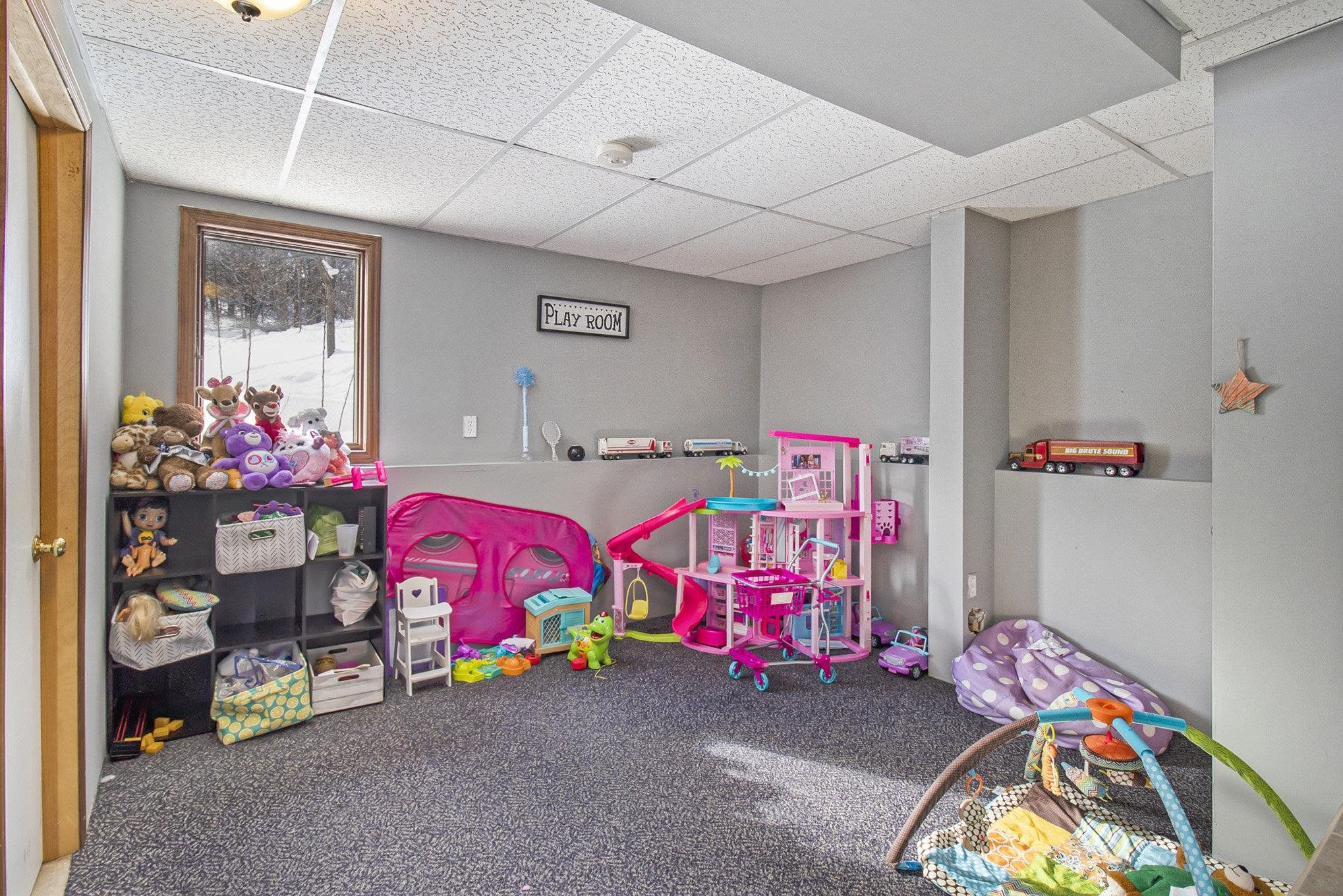 7809 Potter Road Bear Lake, MI 49614 - Photo 14 of 35 1933302-1c4621f2-d479-49eb-b86f-27cd85e53511.JPG