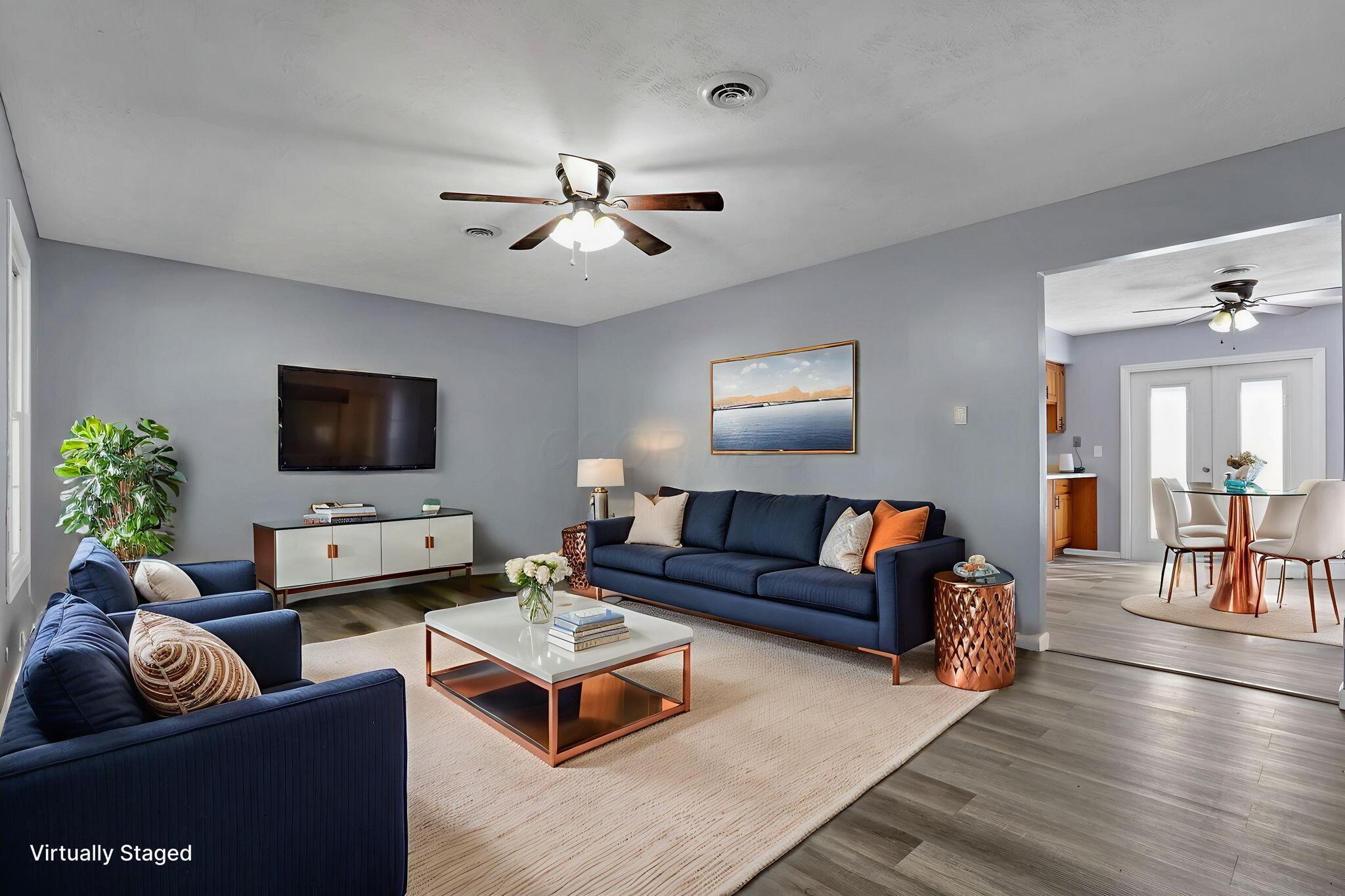 15770 Pleasant View Road Mount Vernon, OH 43050 - Photo 5 of 55 6-web-or-mls-0V3A9966 - Living Room - Mo
