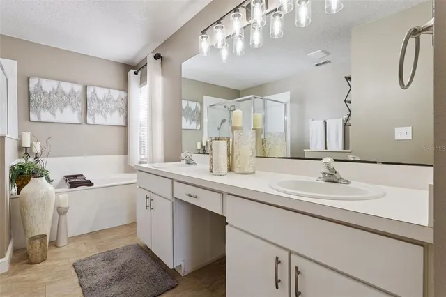 $495,000 | 272 Longhirst Loop, Ocoee, FL 34761