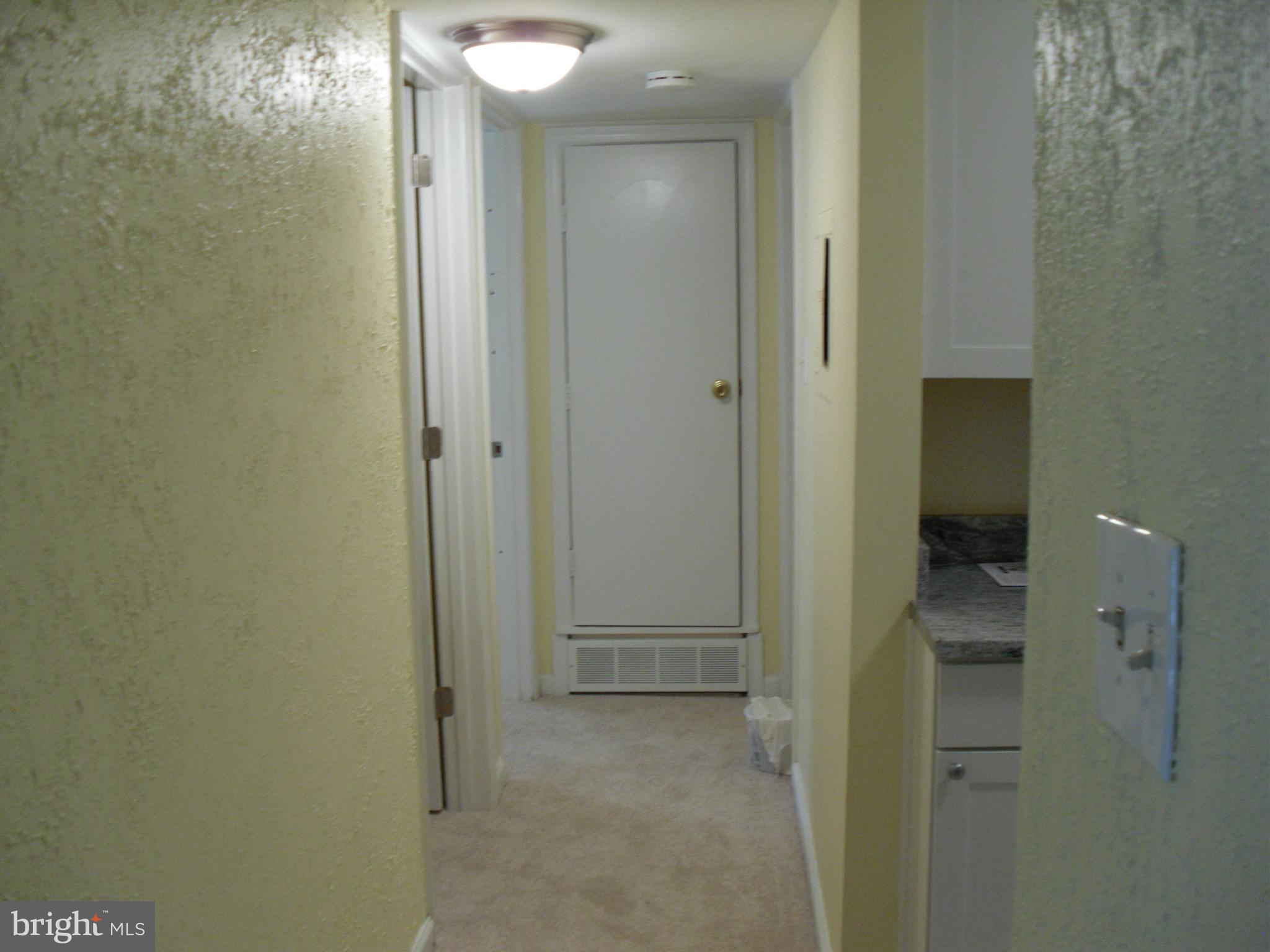 5803 Royal Ridge Drive Springfield, VA 22152 - Photo 8 of 14 Gallery Image 8