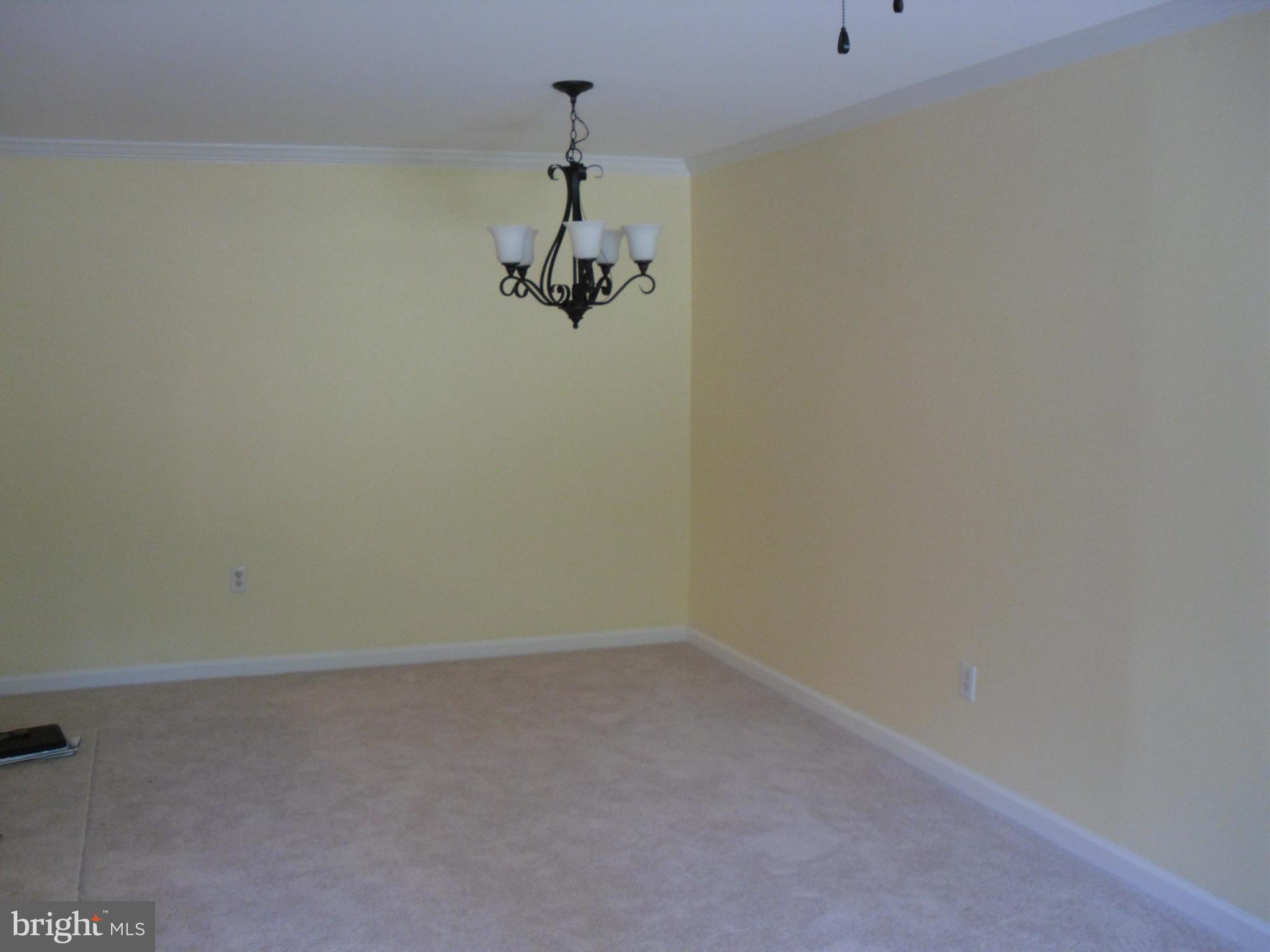 5803 Royal Ridge Drive Springfield, VA 22152 - Photo 9 of 14 Gallery Image 9