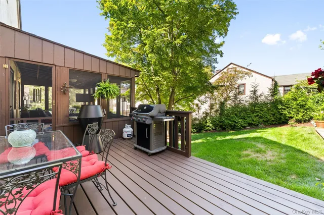 $825,000 | 204 Chittenden Avenue, Tuckahoe, NY 10707