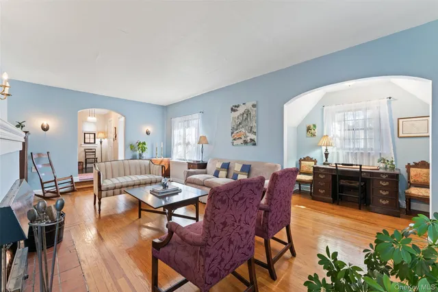 $825,000 | 204 Chittenden Avenue, Tuckahoe, NY 10707