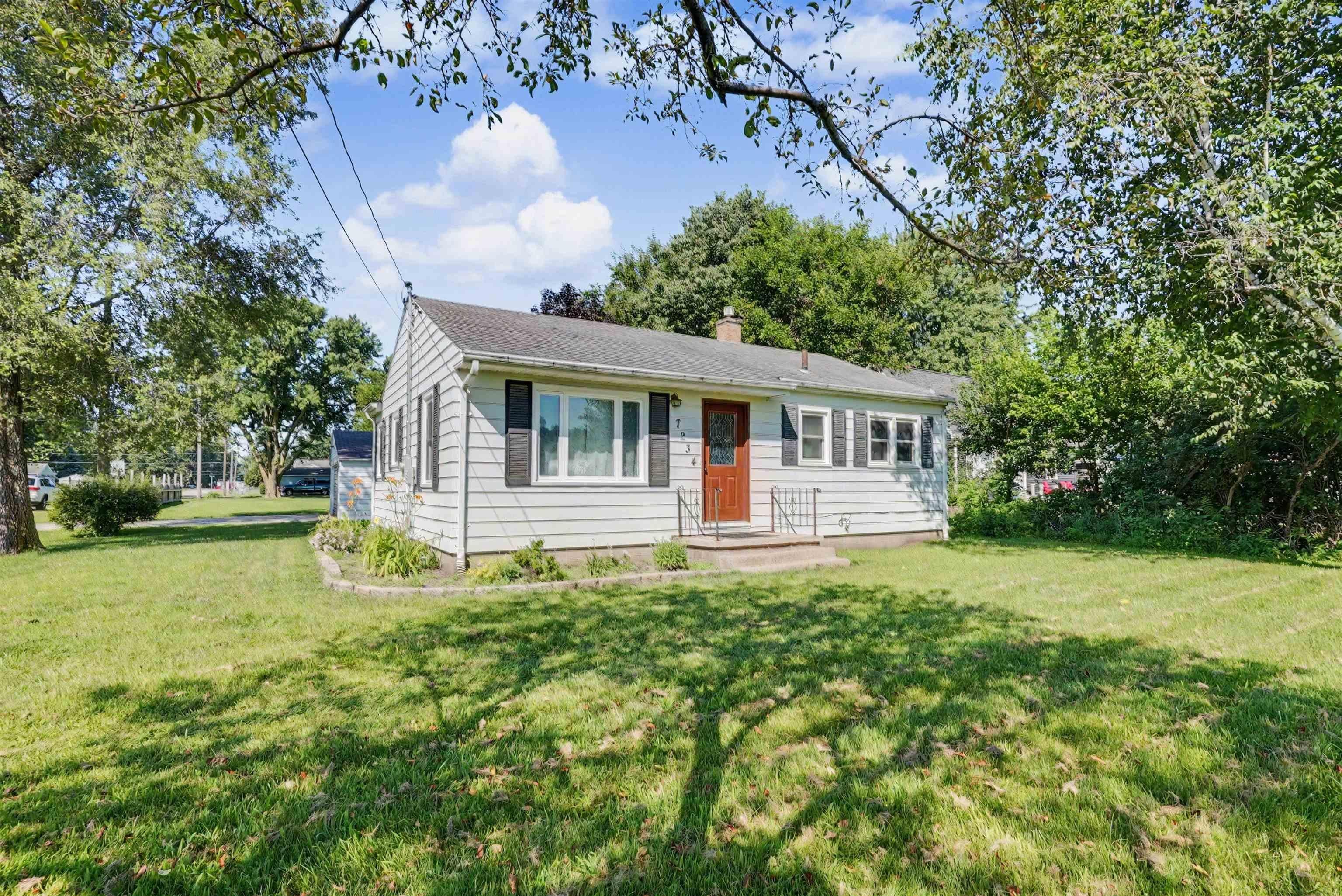 7234 La Porte Road Waterloo, IA 50702 - Photo 2 of 22 Gallery Image 2