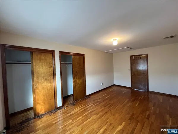 $2,200 | 110 Stevens Place, Unit 2, North Arlington, NJ 07031