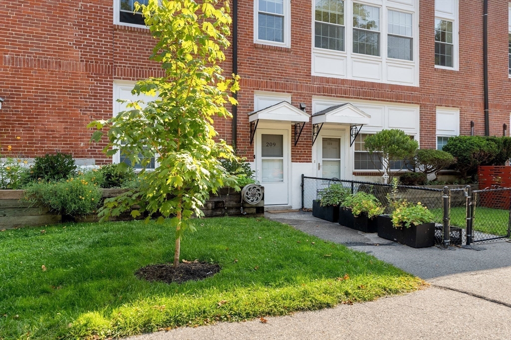 35 Eldridge Road, Unit U209 Boston, MA 02130 - Photo 26 of 28 Gallery Image 26