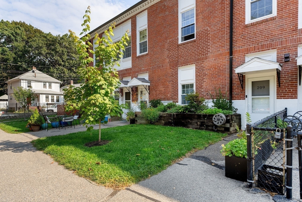 35 Eldridge Road, Unit U209 Boston, MA 02130 - Photo 27 of 28 Gallery Image 27