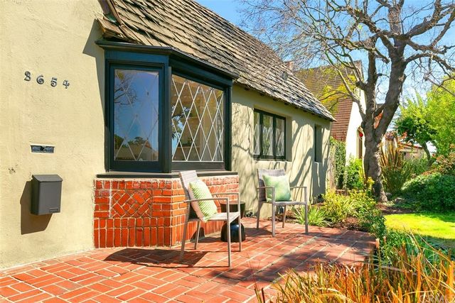 $670,000 | 3654 Lemon Avenue, Long Beach, CA 90807