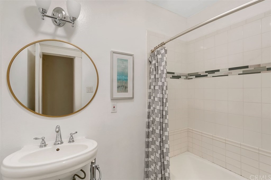 3654 Lemon Avenue Long Beach, CA 90807 - Photo 14 of 22