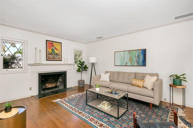 $670,000 | 3654 Lemon Avenue, Long Beach, CA 90807