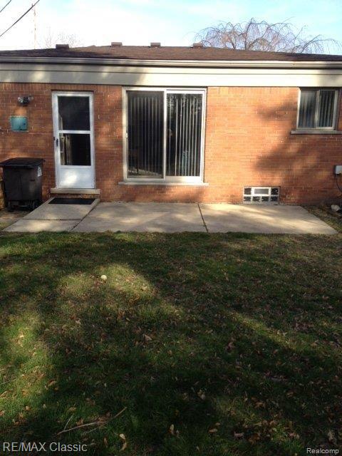 9752 Pardee Road Taylor, MI 48180 - Photo 10 of 11 pardee patio.jpg