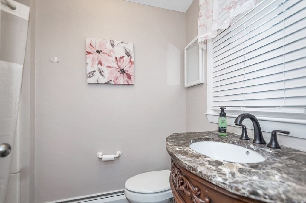 9 Birch Road Wenham, MA 01984 - Photo 18 of 42 Gallery Image 18