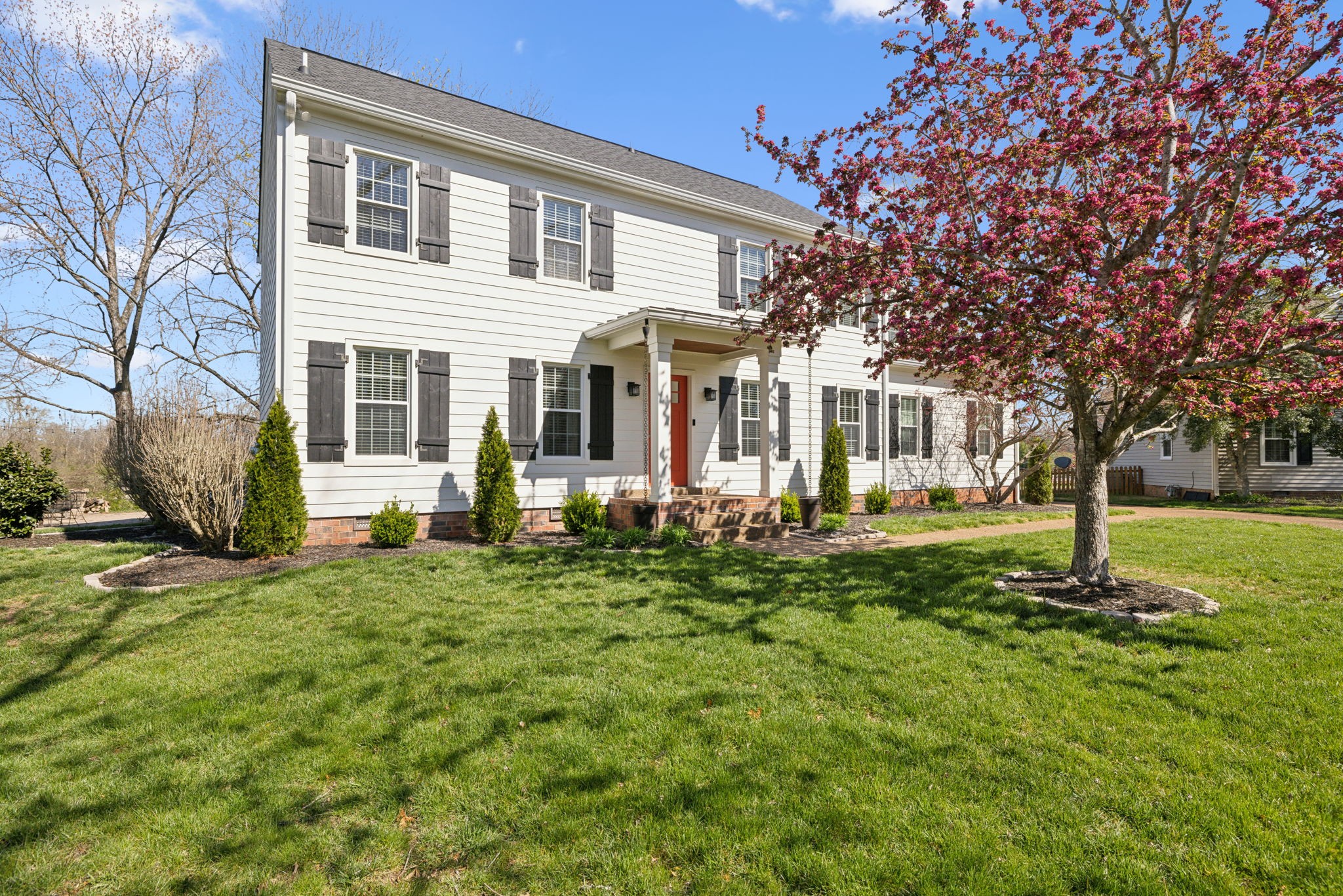 203 Riverwood Drive Franklin, TN 37069 - Photo 2 of 67