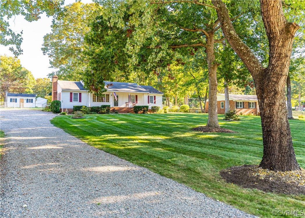 2901 Three Bridge Road Powhatan, VA 23139 - Photo 3 of 40 Gallery Image 3