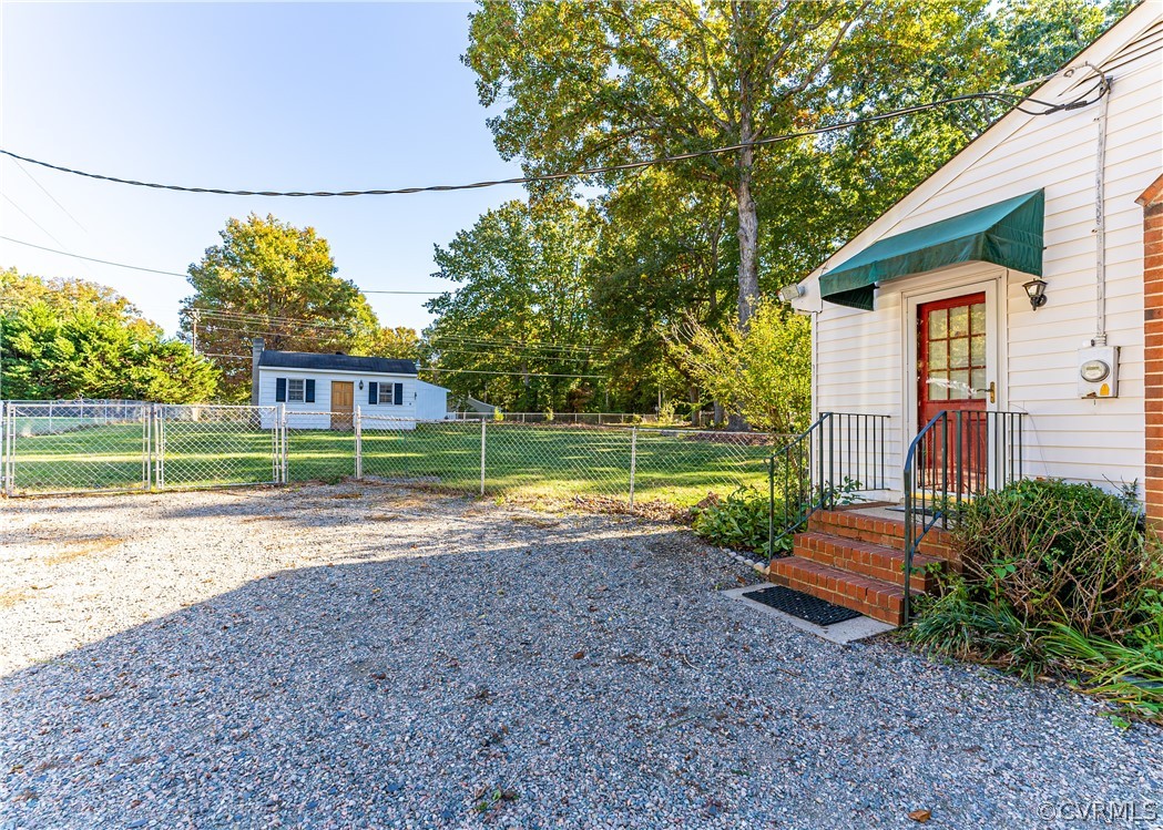 2901 Three Bridge Road Powhatan, VA 23139 - Photo 36 of 40 Gallery Image 36