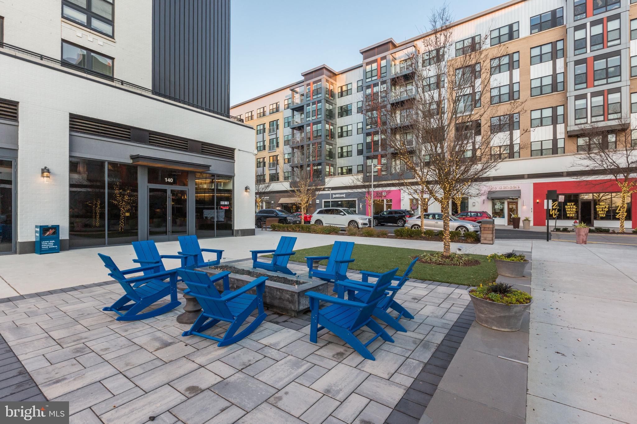 2858 New Providence Court Falls Church, VA 22042 - Photo 40 of 62 a view of a building with sitting area