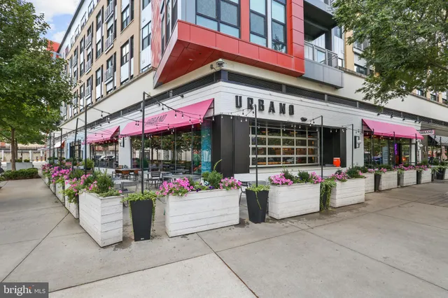 $2,800 | 2858 New Providence Court, Falls Church, VA 22042