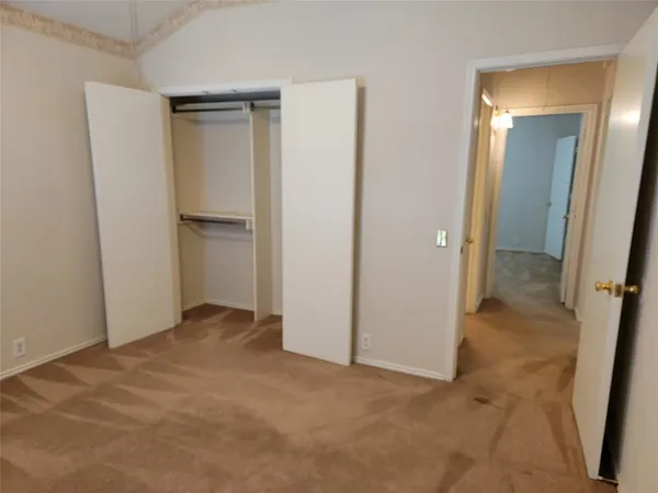 $1,900 | 238 High Pointe Lane, Cedar Hill, TX 75104