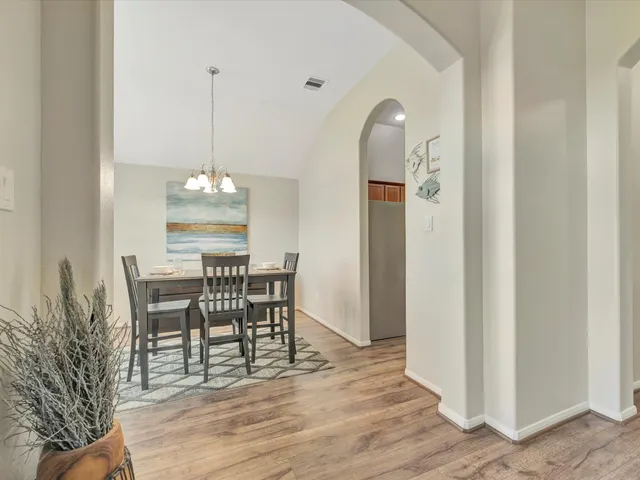 $270,000 | 5011 Gulf Stream Lane, Bacliff, TX 77518