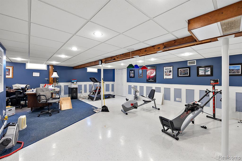 2093 Cumberland Road Rochester Hills, MI 48307 - Photo 42 of 58
