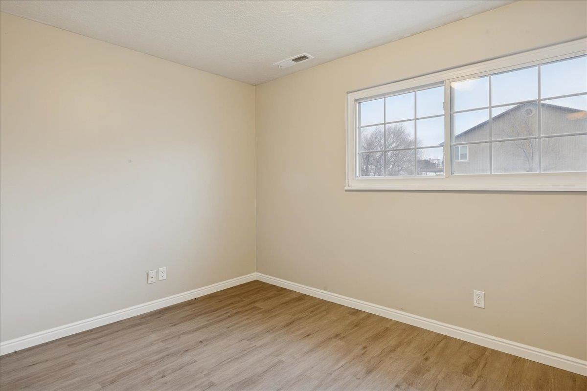 193 Southridge Road Evanston, WY 82930 - Photo 14 of 28