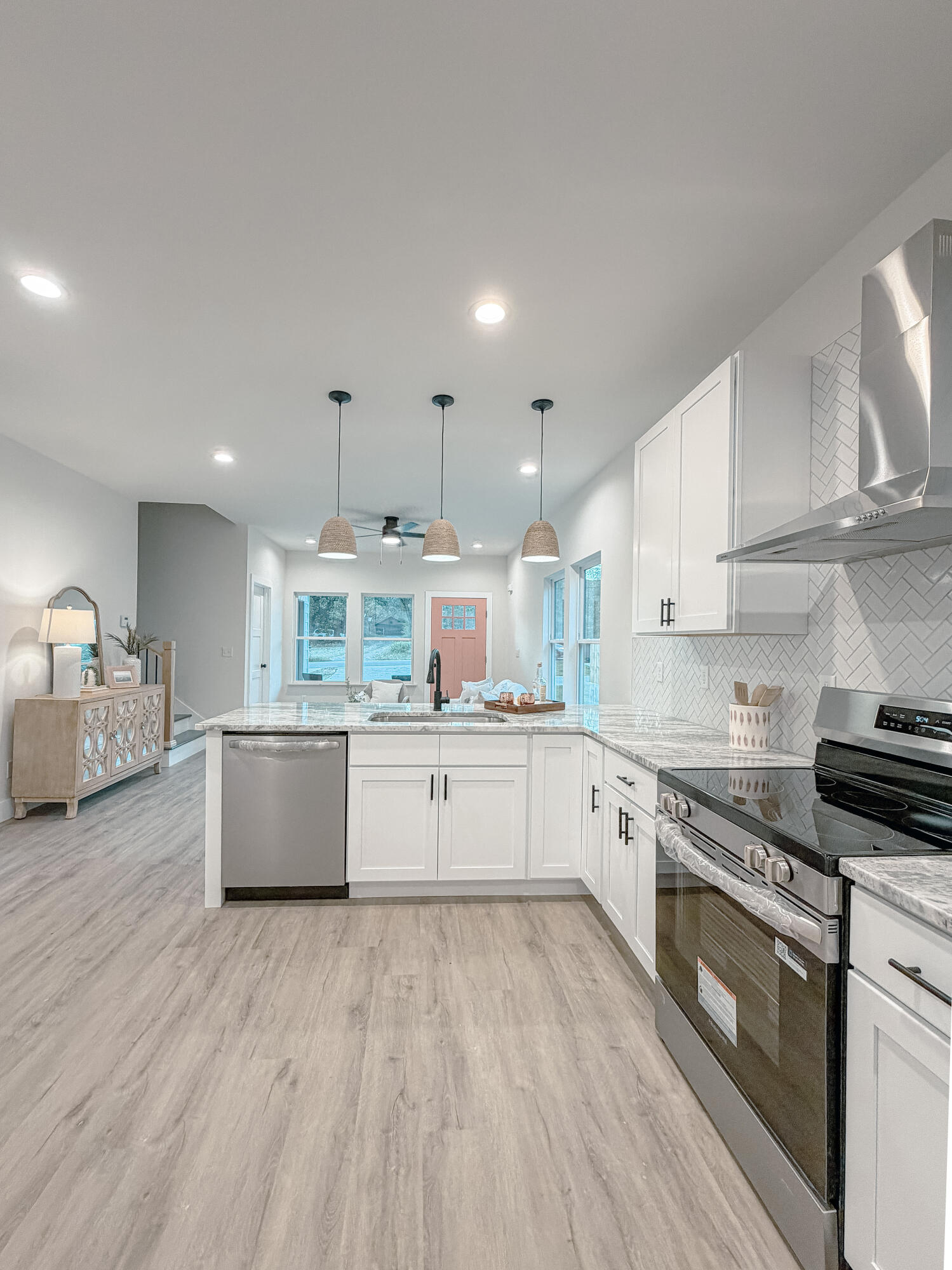 3904 Lightfoot Mill Road Chattanooga, TN 37406 - Photo 8 of 28 13-IMG_0297