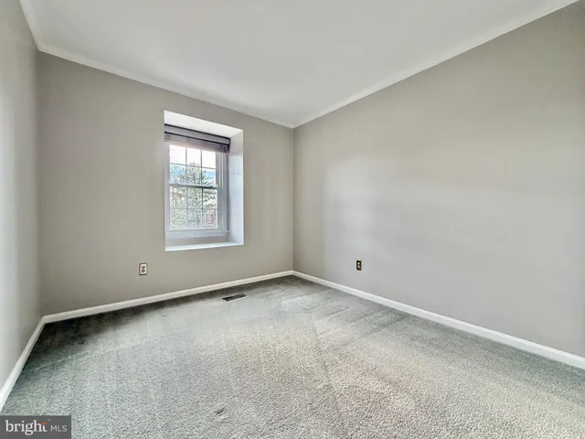 $3,500 | 10145 Village Knolls Court, Oakton, VA 22124